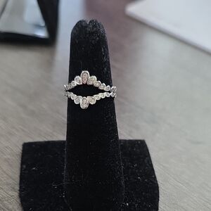 Elegant Silver Women's Ring
